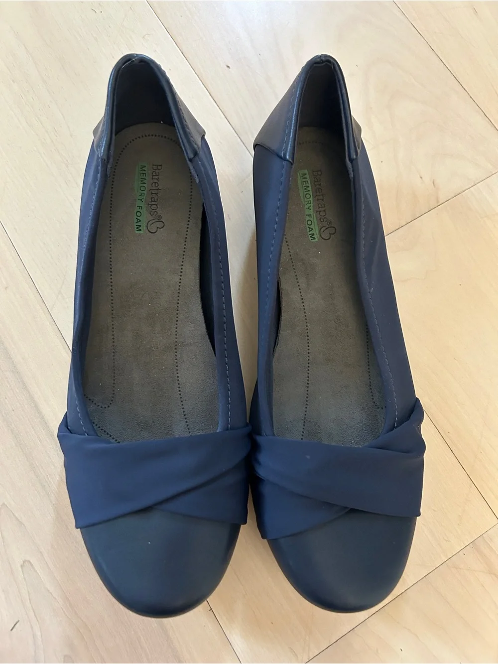 Bare traps Mitsy Navy Blue Memory foam Footbed Round Toe, Slip-On 10 Wide 10W
